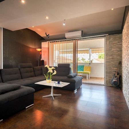Boki Apartment Split Exterior photo